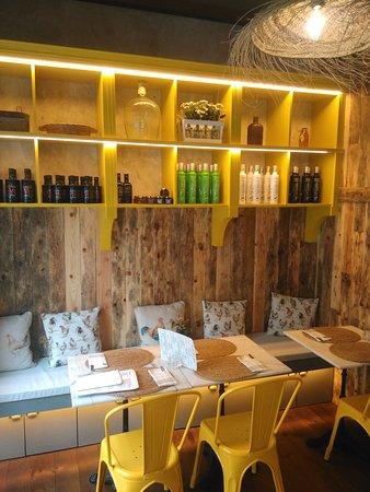 Restaurante Pan Y Huevo